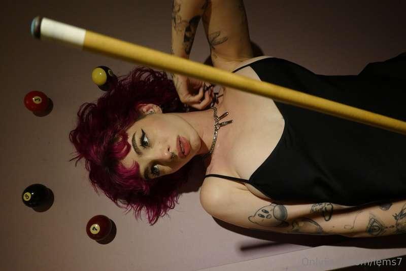 play with me 🎱