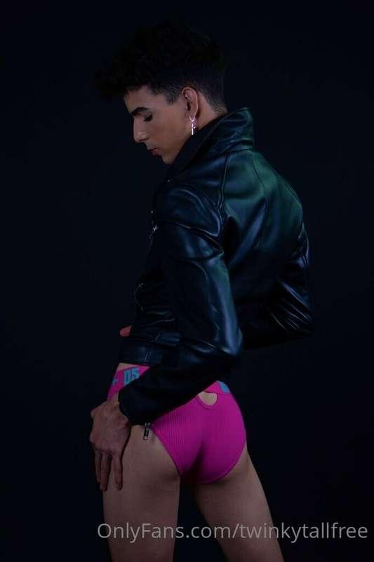 @twinkytall