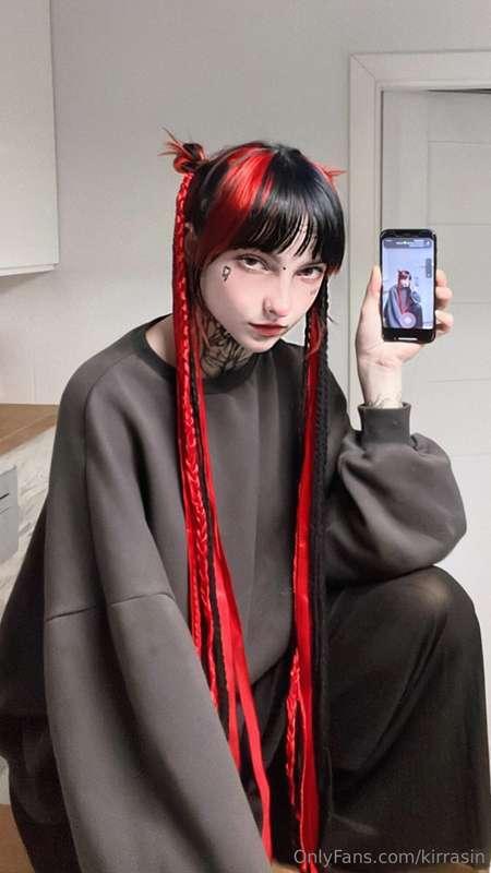 do i look normal? good. it’s a TRAP :3 💗