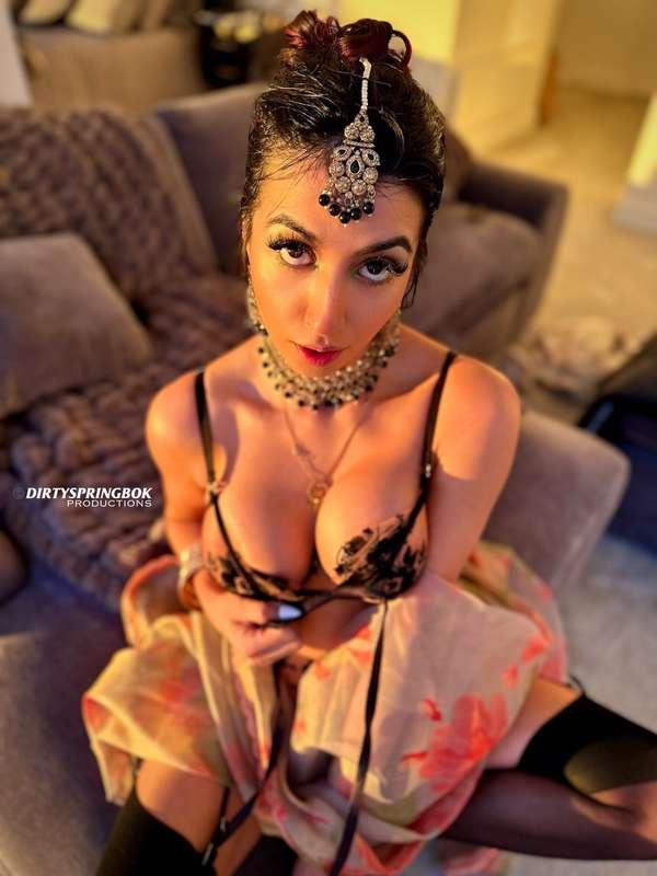 aaliyahyasin image #14