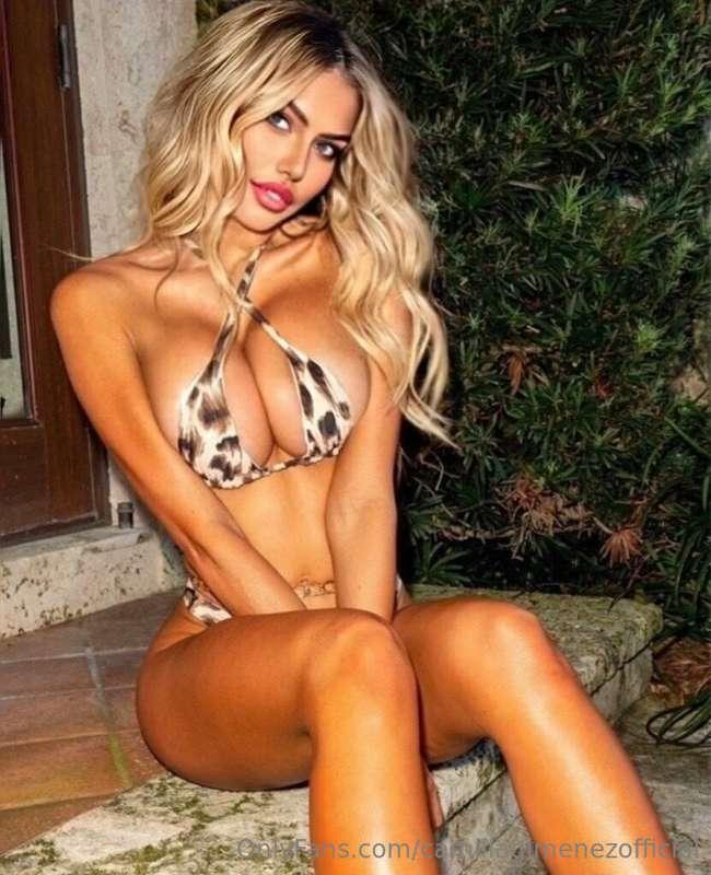 Does anyone even read these captions? 😝
