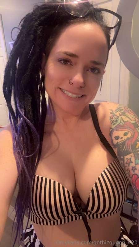Happy Saturday 