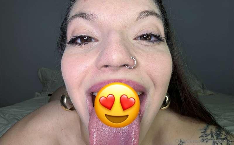 4K CLOSE UP TONGUE TEASING AND LICKINGI know how much you li..