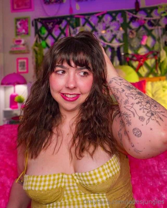 Thinking of all the ways I can make you squirm 💕