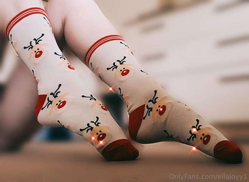 It may not be Christmas anymore, but I'm still rocking these..