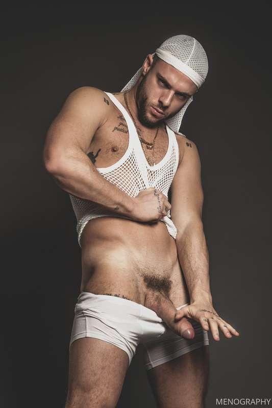 Aaron Frew proudly shows off his thick meaty cock... who wan..