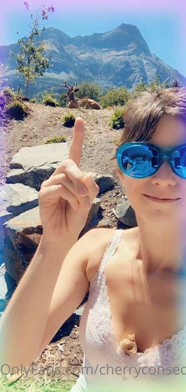 Love me a good weekend frolic 🦌