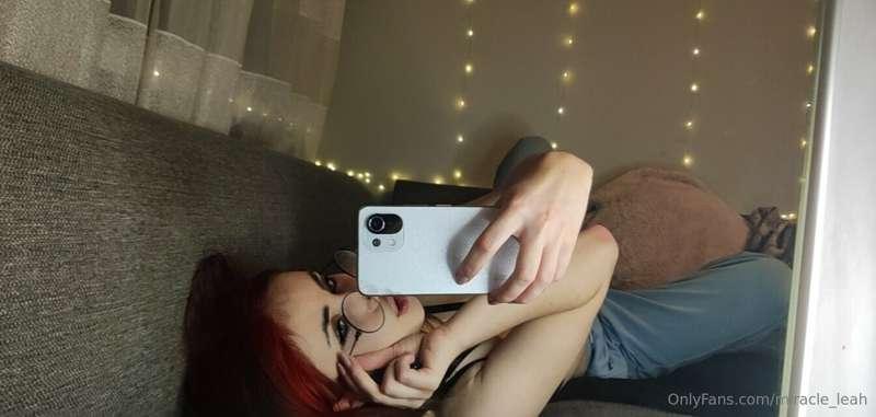 Should I dye my hair red? 🤪🍓
Do I look good with this hair c..