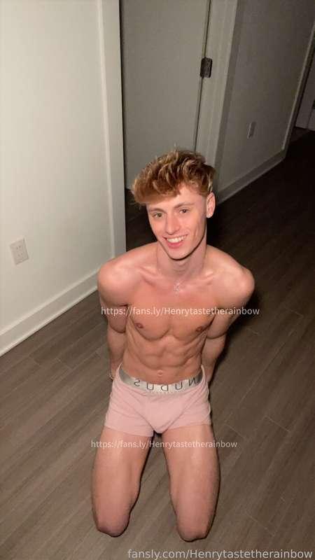 henrytastetherainbow image #0