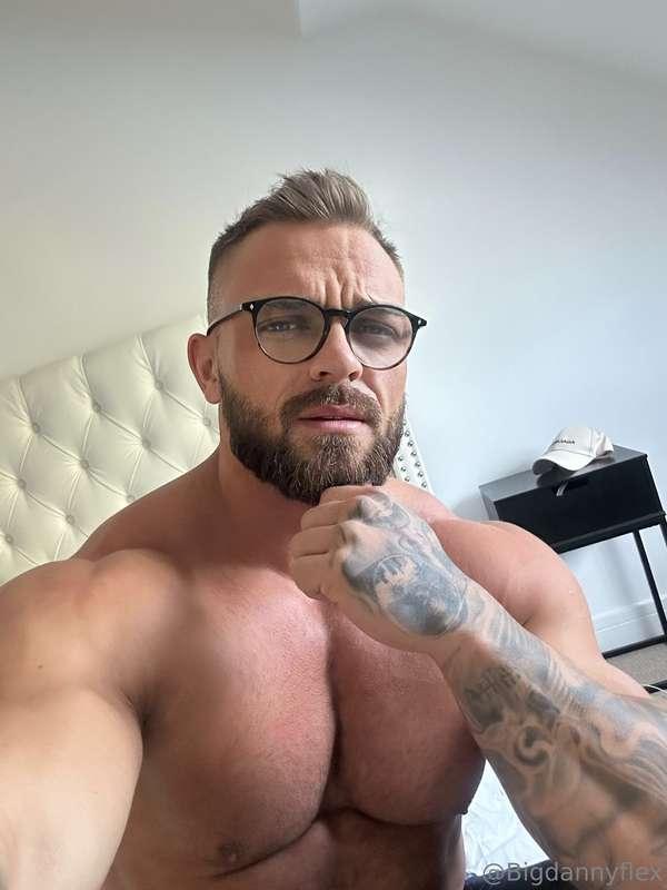 bigdannyflex main image