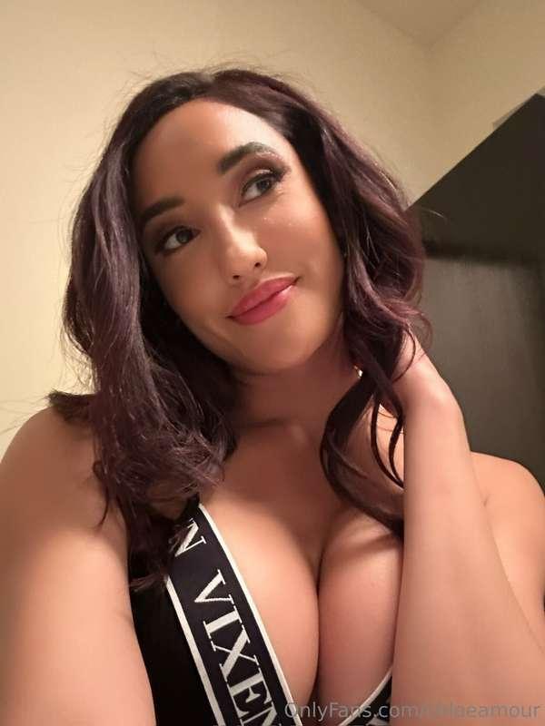 Thinking about the things I'd do to you right now...cum play..