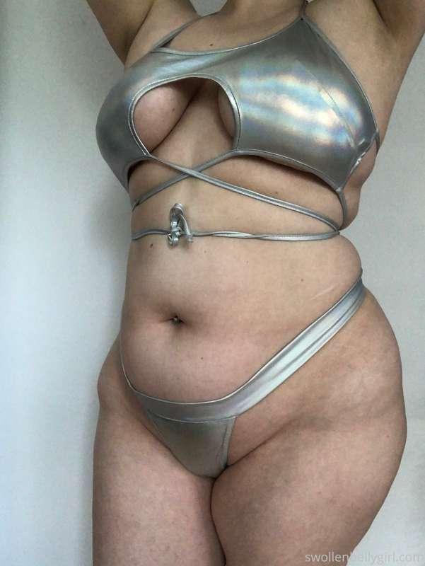 Space bikini 👽
