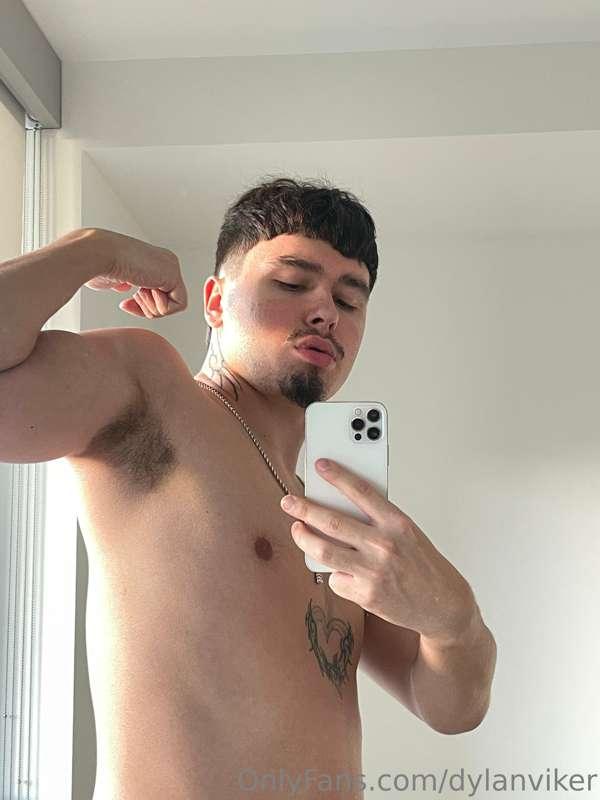 dylanviker image #0