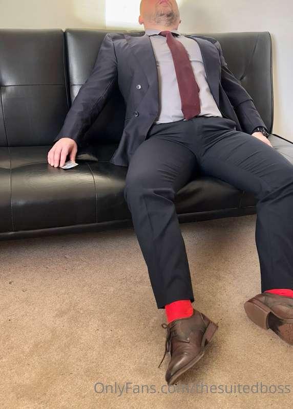 thesuitedboss image #1