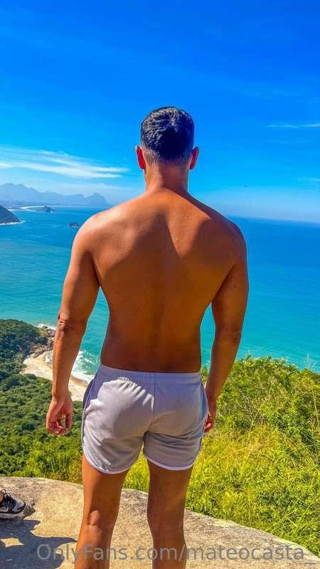 mateocasta_ image #0