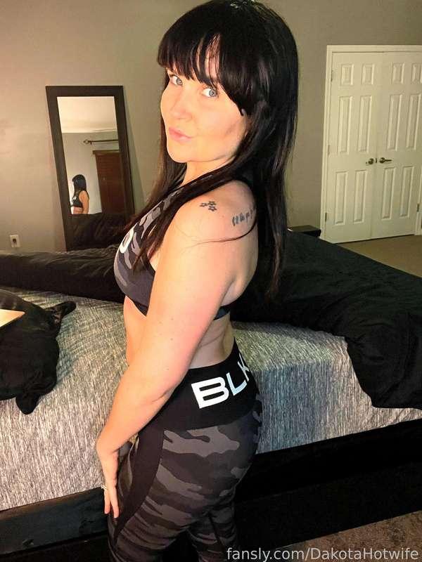 dakotahotwife image #34