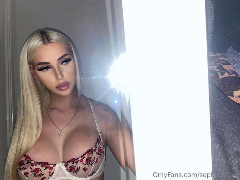 have you seen my first anal vid yet? 🥵