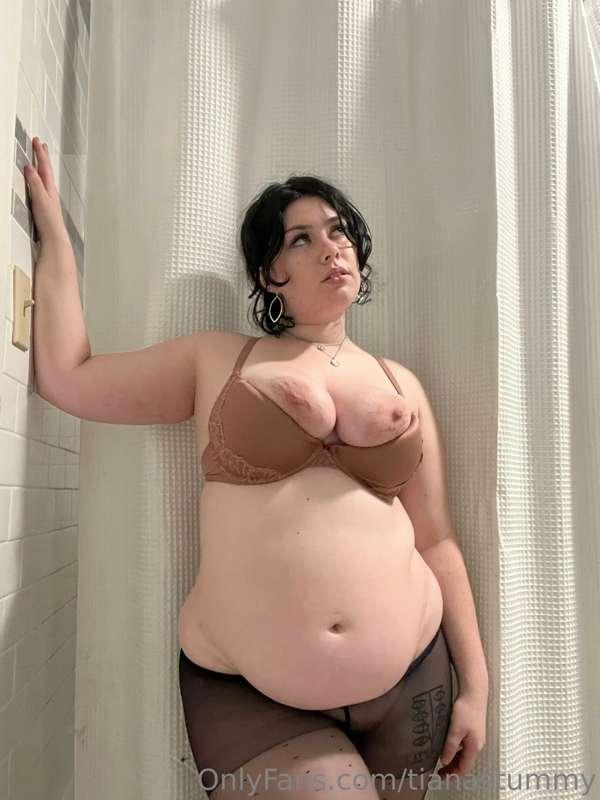 tianastummy image #15