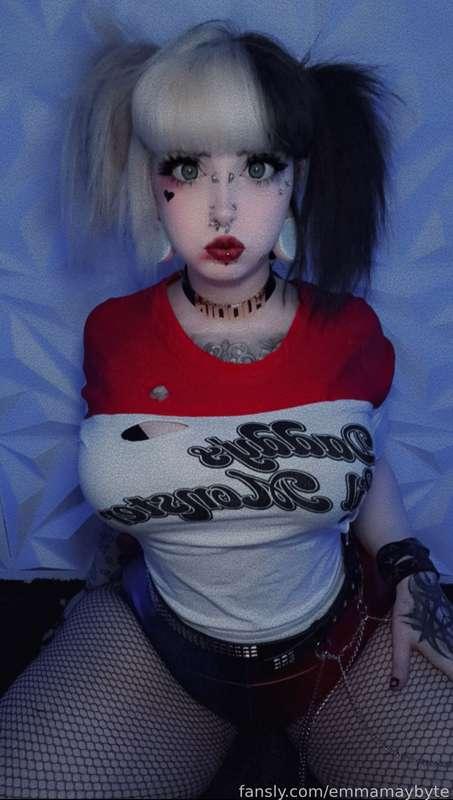 emmamaybyte image #16