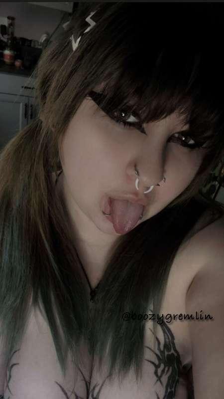 boozygremlinx image #4