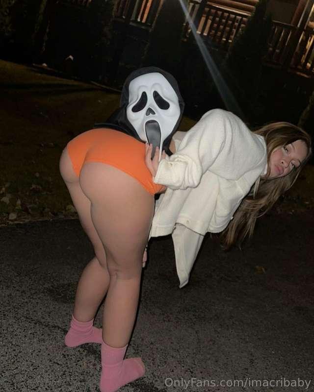 put this mask on and fuck me daddy 🧡