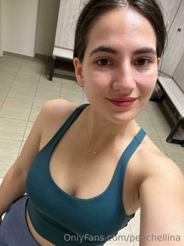 I got naughty in the gym today, check your DMs 🙈
