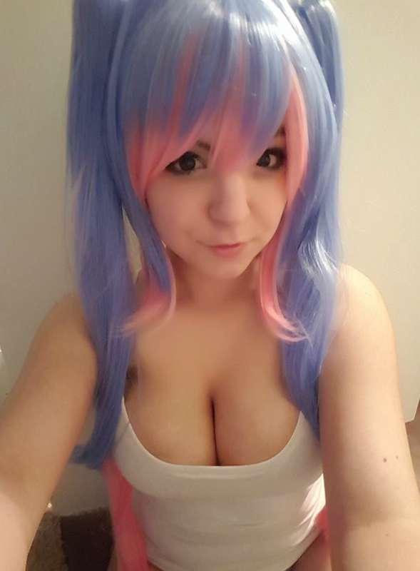 Bunny in twintails?