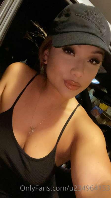 pinkbunnyrierie image #0