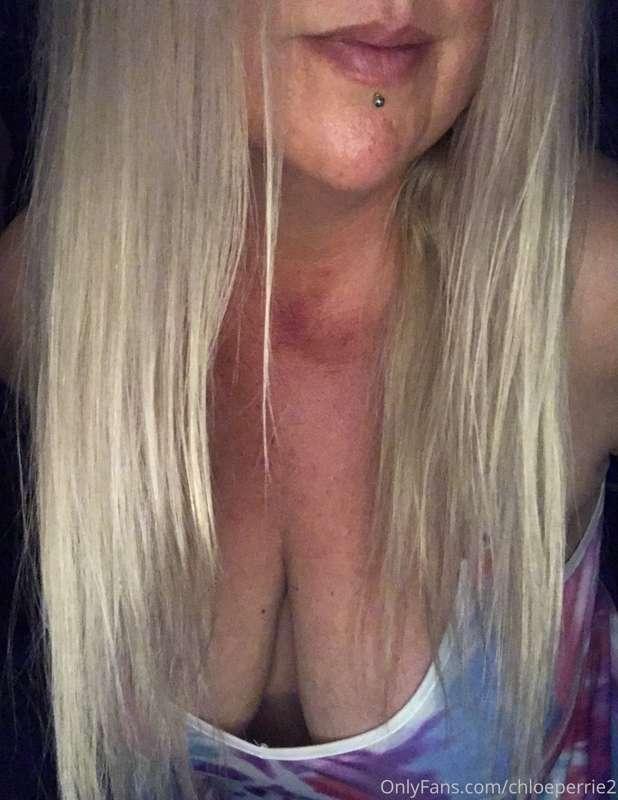Getting the hang of my tripod! 🔥 Do ya like it? 🤤
Still thin..