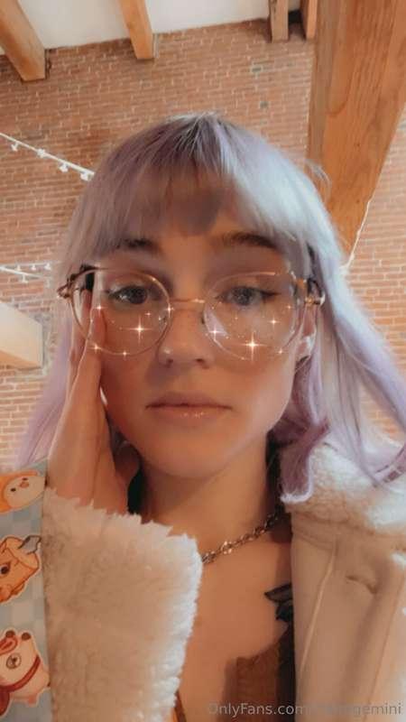 Hi there. did you miss me? 😘