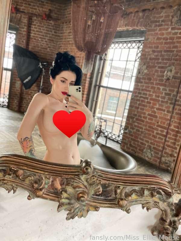 miss_ellie_mouse image #0