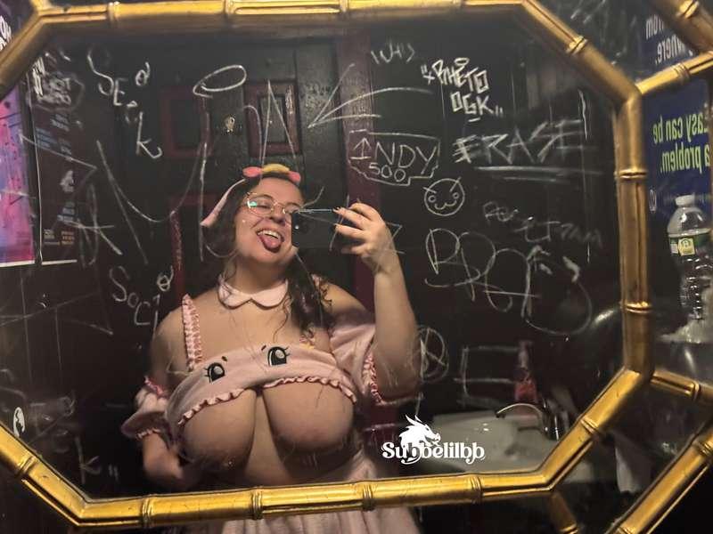 Went out clubbing dressed as Chiitan, Japans Mascot💖🌸🤗