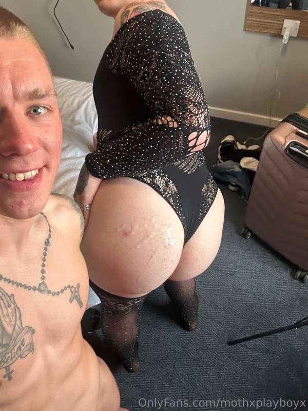 mothxplayboyx image #2