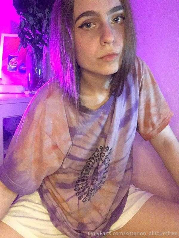 Hello! My name is Sofia, I am 18 years old and after I turne..