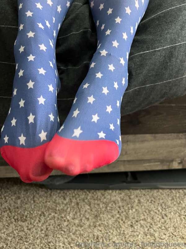 mrs_footjobqueen image #6