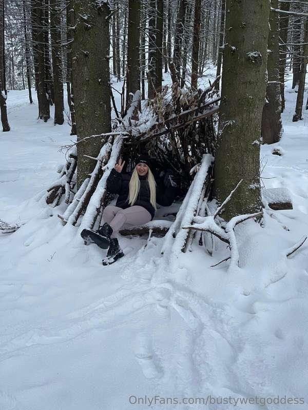 Wait you guys in the forest lol