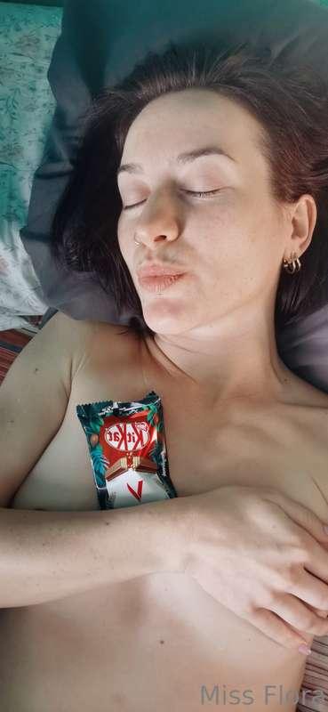 Finally found vegan kitkat (and a comfy bed where I'm gettin..