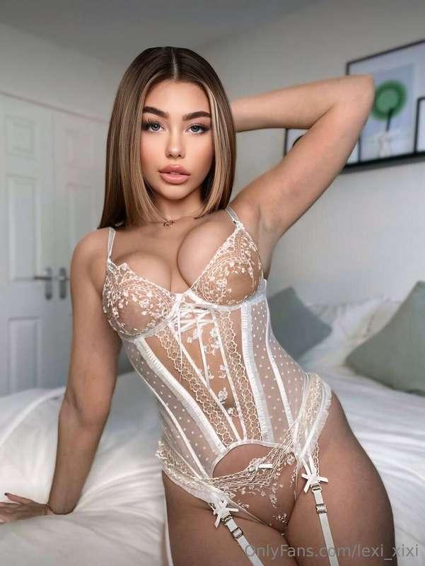 she's sending pic n vids for FREE 😱 HOT 18 YR GIRL🥵https://o..