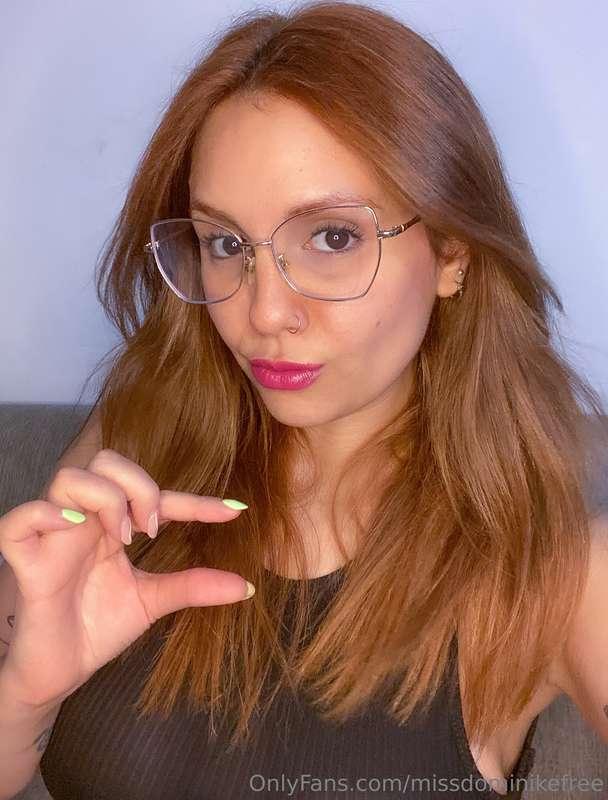 Do you want the humiliation of this Goddess? 🤏🏻🙇🏻‍♂️