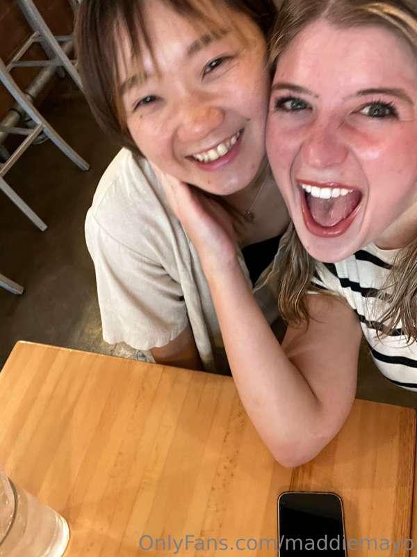 Out to dinner with my girlfriend! 🤍💦