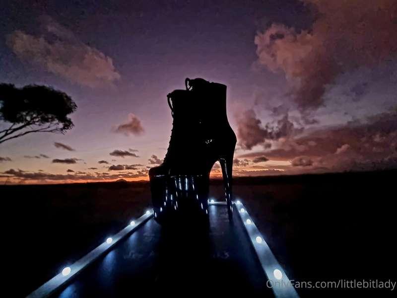 10" pleasers
Sunset over Stirling Ranges
Just me and macey i..