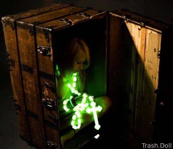 trashdoll image #0
