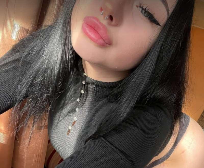 FREE SUB ONLY NOW @yourhottienica🔥 This juicy bae @yourhotti..
