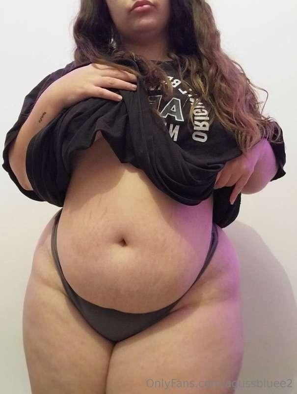 ❤️‍🔥 FREE SUBSCRIPTION ❤️‍🔥She’s @curvyaura my gorgeous curv..