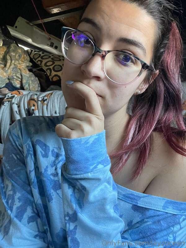 Happy hump day 🙆🏻‍♀️🩵