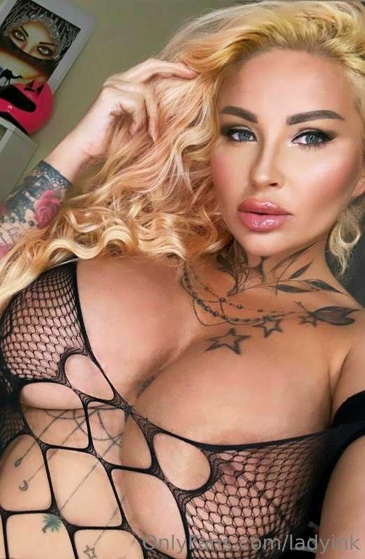 My Big soft tits are waiting for your cock😏💦