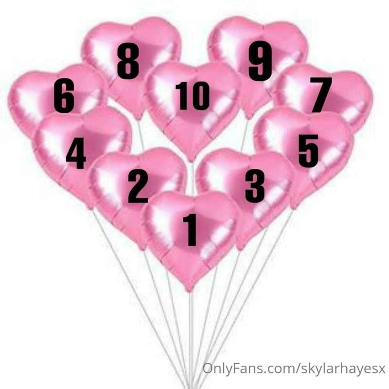 VALENTINES OFFER 💗

10 balloons 🎈 
10 prizes 💗 

Never lose ..