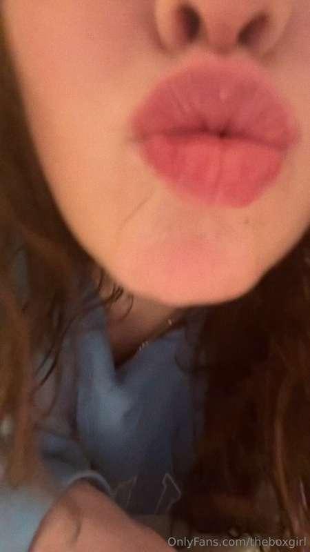 Kiss me??