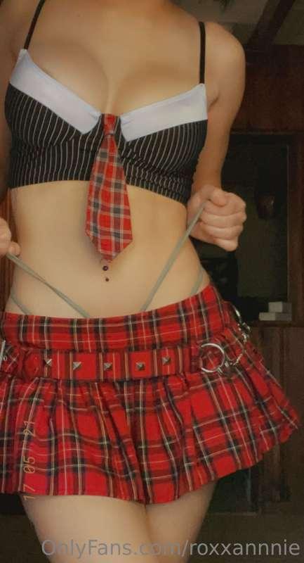 Put me in detention professor 😘