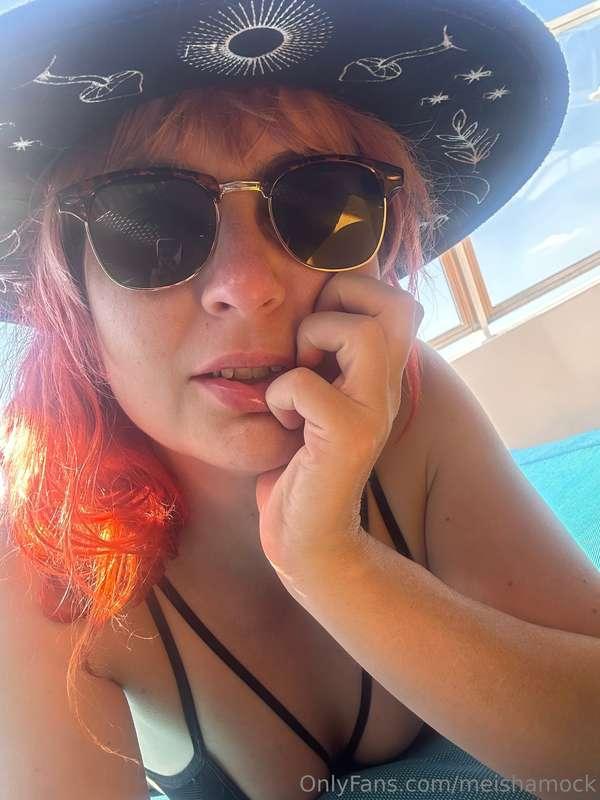 Just a reminder that anyone who buys any set by midnight ton..